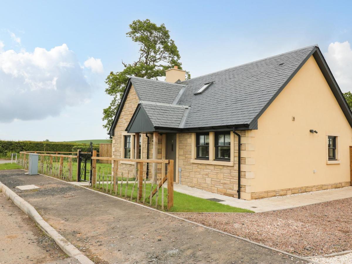 Gordon Lodge Duns Exterior photo